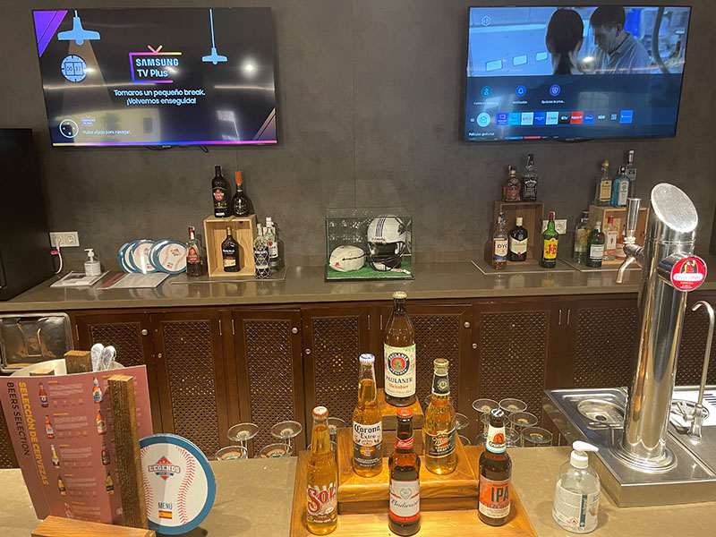 007_alta_playaballena Legends Sport Bar.jpg